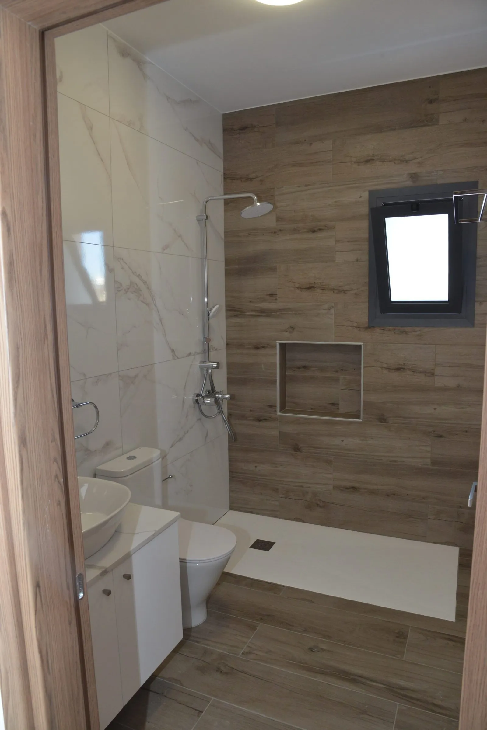 Tylliros Court – interior design 9