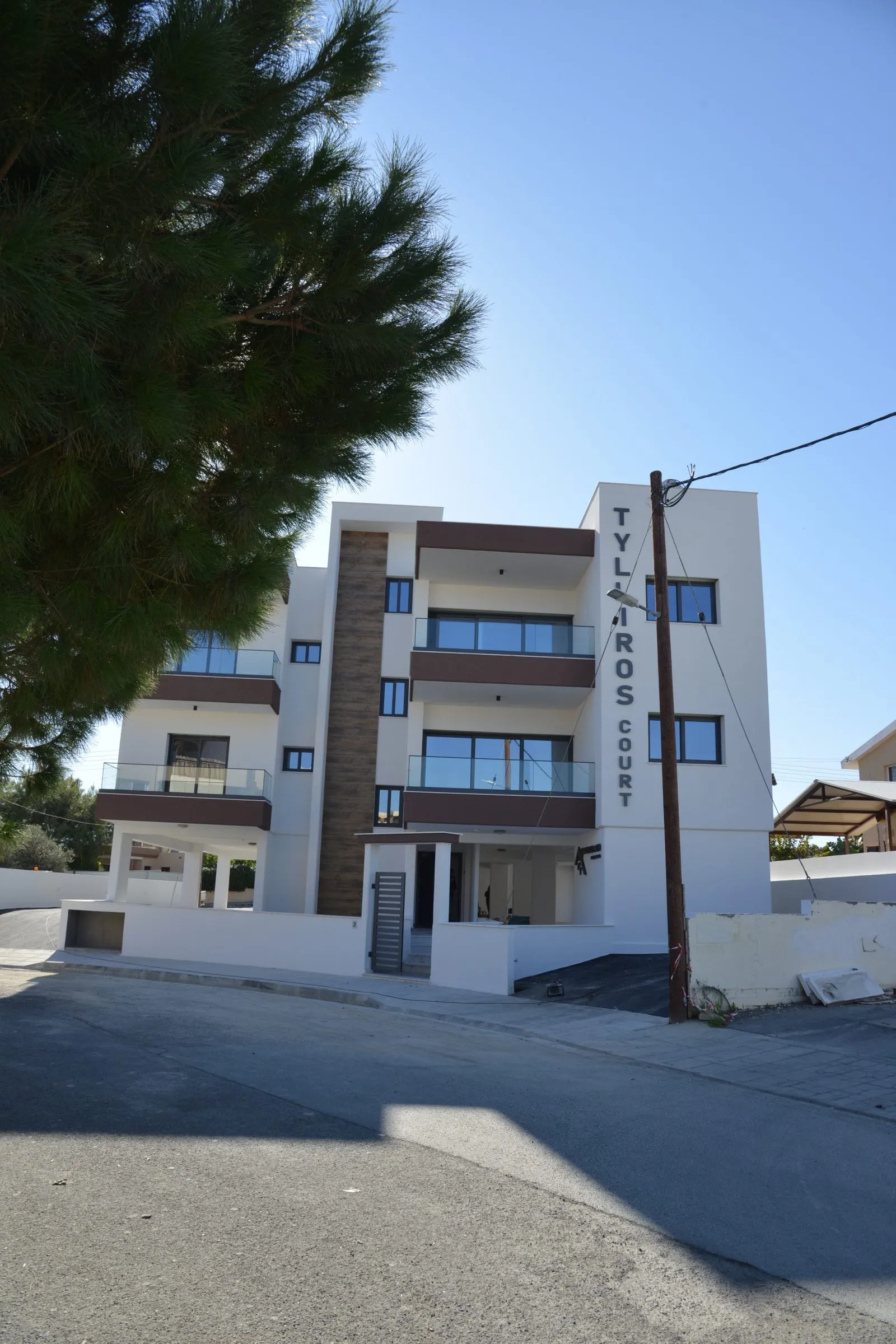 Tylliros Court – construction 7